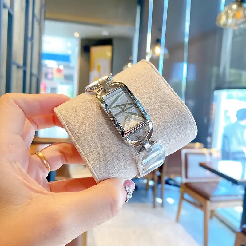 Michael Kors Mini Empire Silver Dial Fashion Ladies Watch- MK7407